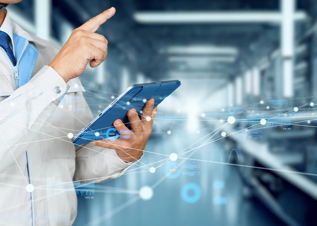 全国60社のゴム加工拠点で「最適」を導き出す